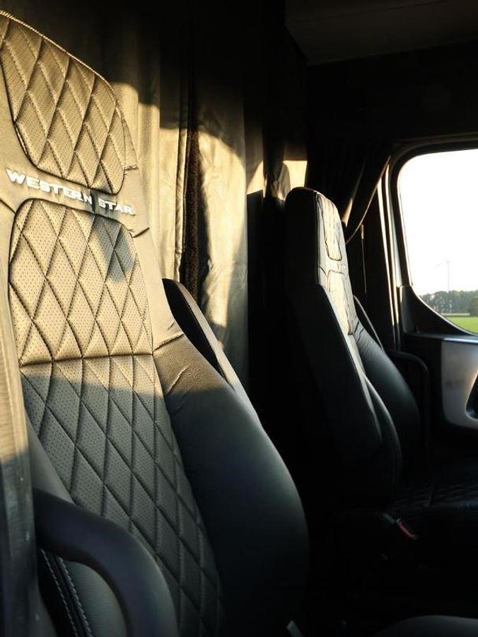 Used 2023 WESTERN STAR 49X