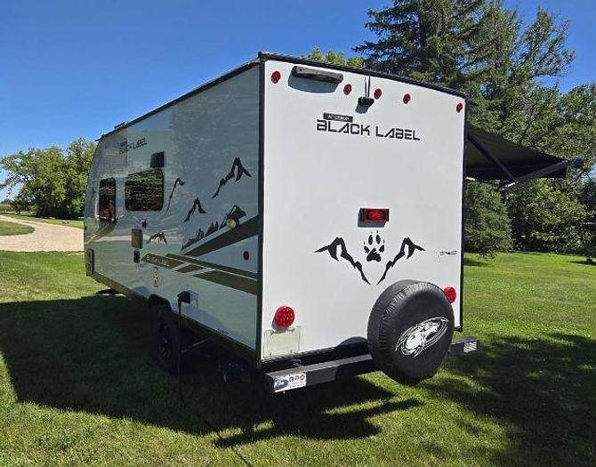 Used 2023 Forest River Cherokee Wolf Pup Black Label 16FQBL