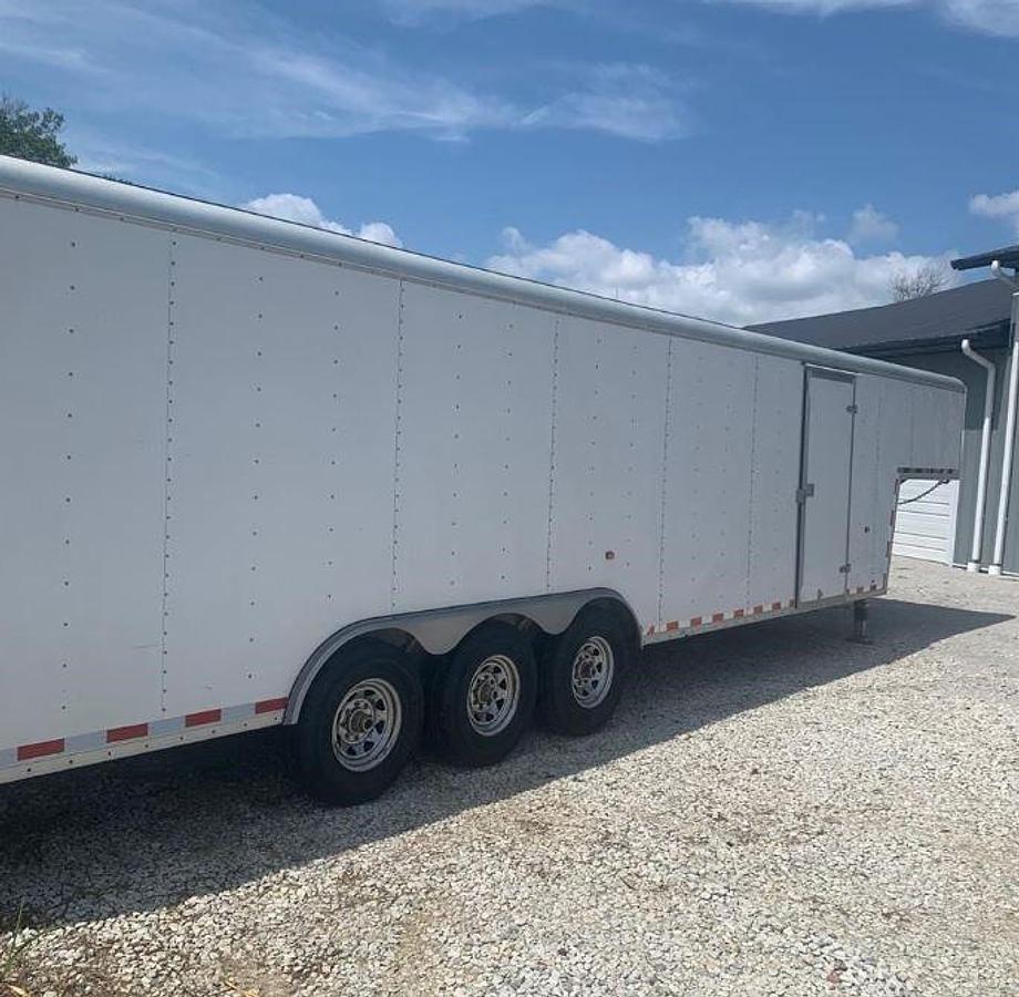 Used 2003 Wells Cargo