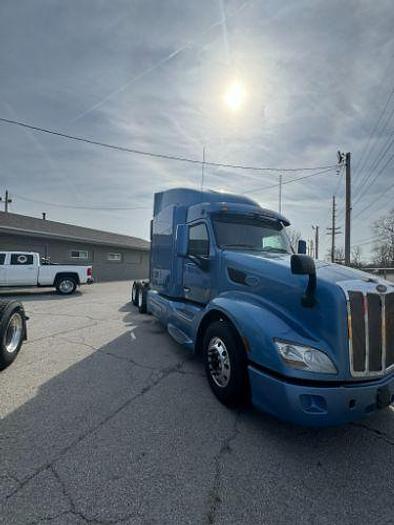 Used 2019 Peterbilt 579