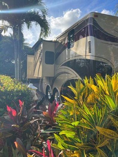 Used 2014 Aspire Coach