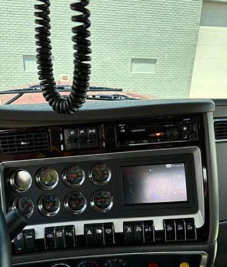 Used 2019 KENWORTH W900 Wrecker Tow Truck