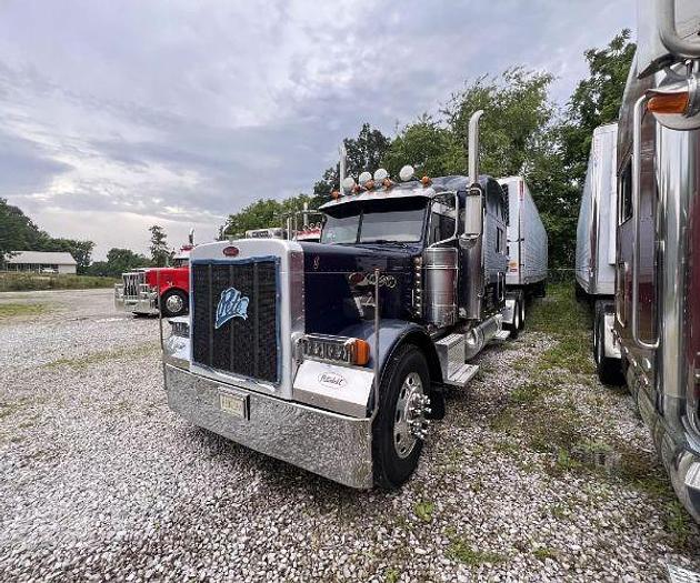 Used 2005 Peterbilt 379 EXHD
