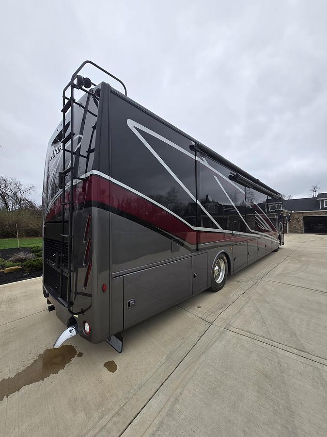 Used 2024 Thor Motorcoach Aria 4000