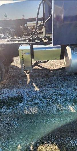 Used 2013 KENWORTH T800