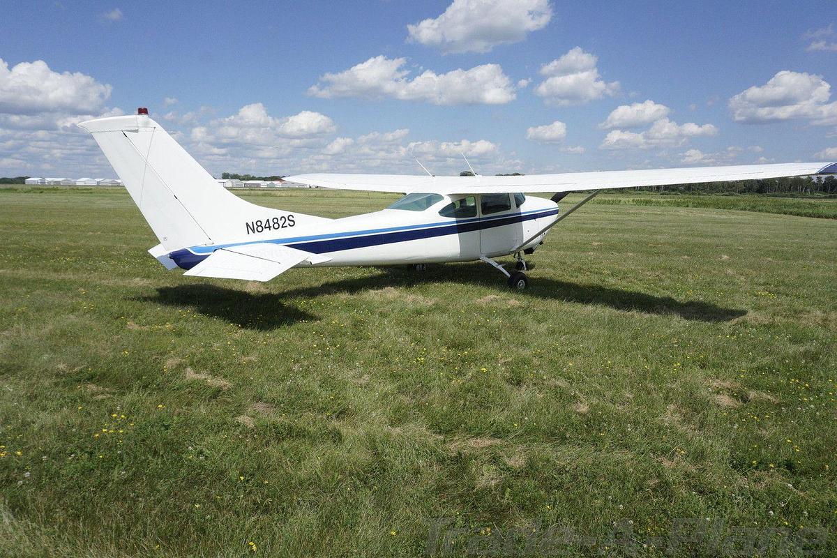 Used 1965 Cessna 182H Skylane