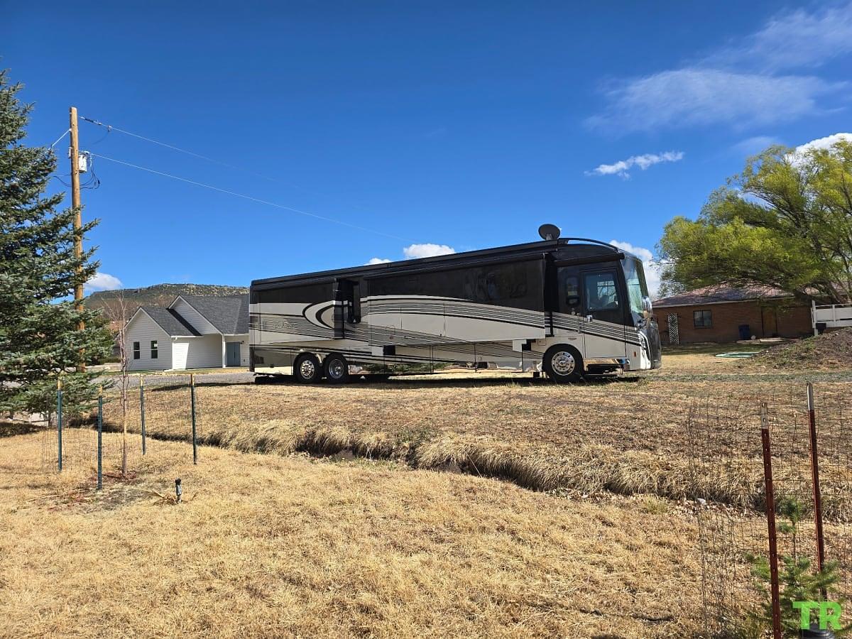 Used 2017 Winnebago Grand Tour 45RL