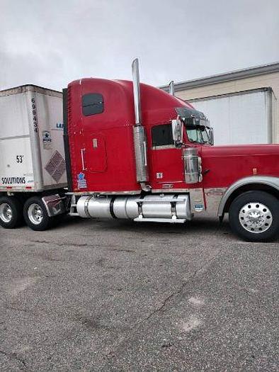 Used 2004 Freightliner Classic XL