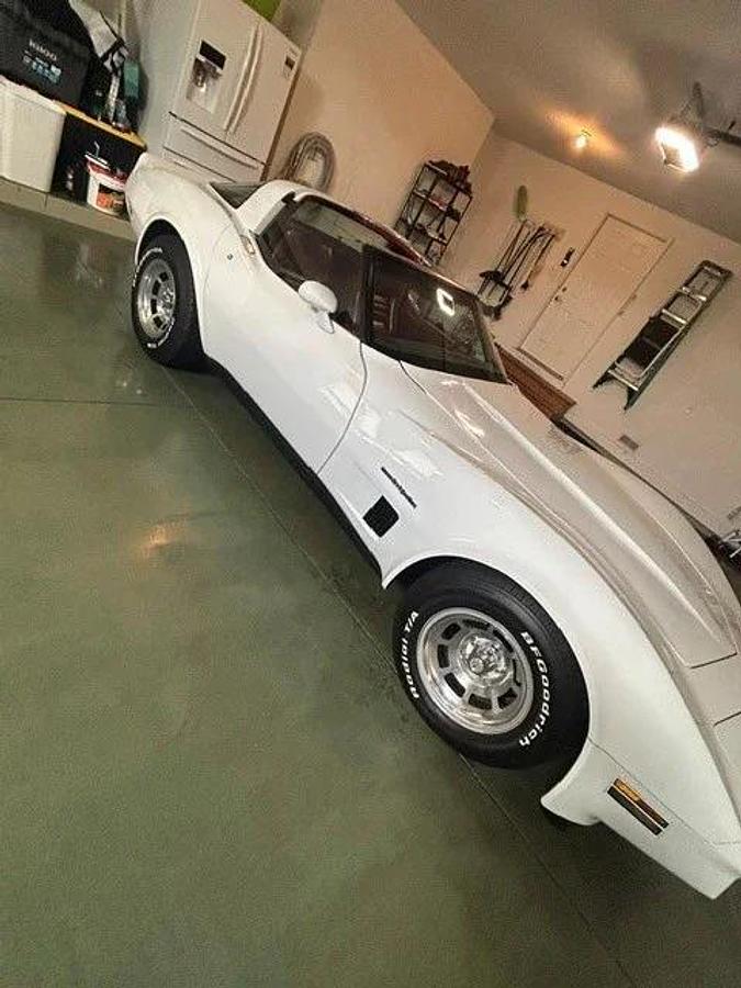 Used 1982 Chevrolet Corvette Stingray