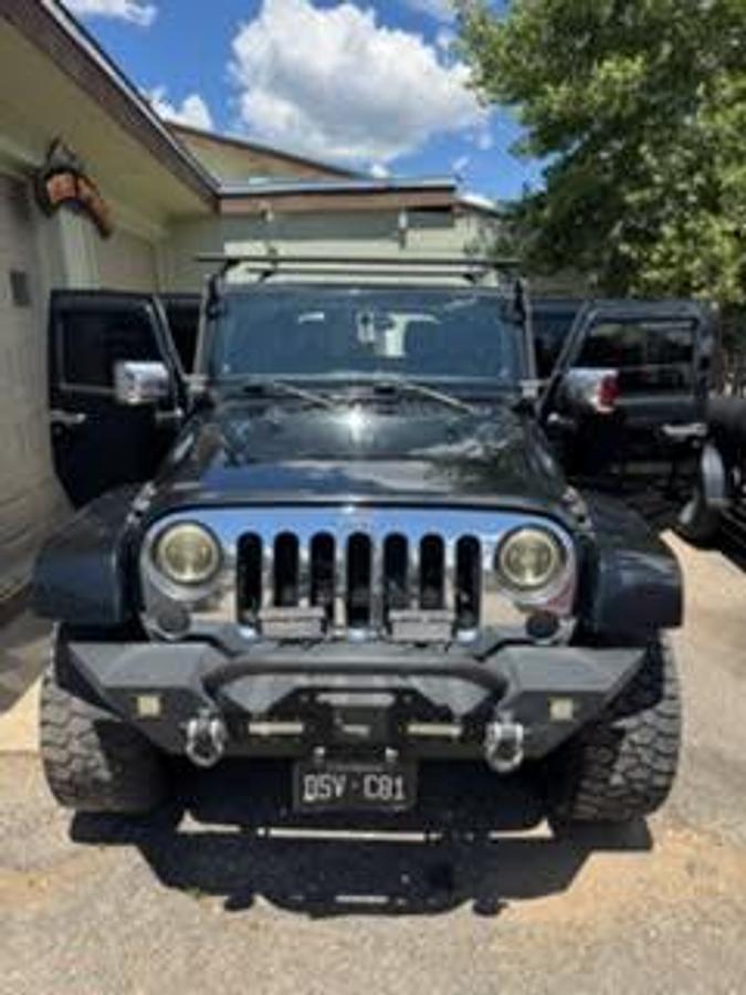 Used 2012 Jeep Wrangler Unlimited Sahara 4WD