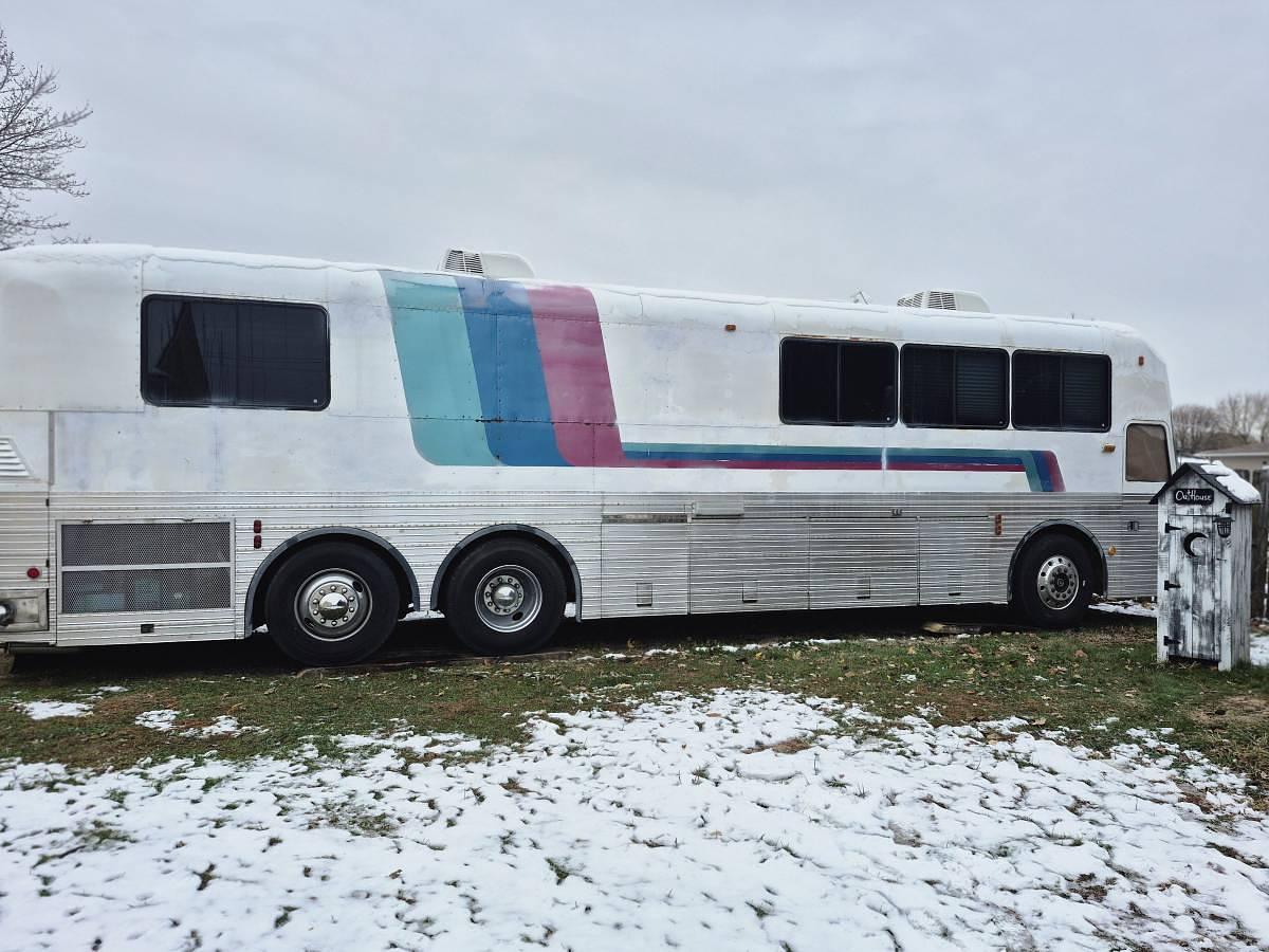 Used 1967 Eagle Trailway Continental MH