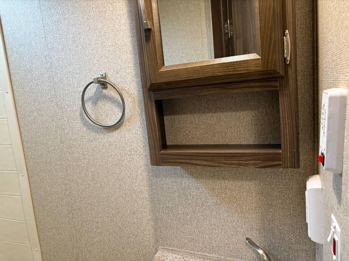 Used 2018 Coachmen Apex Travel Trailer