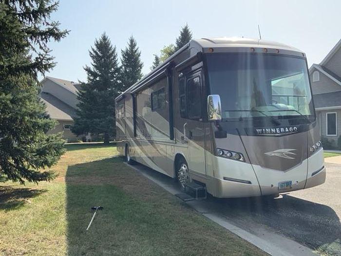 Used 2013 Winnebago JOURNEY 40U