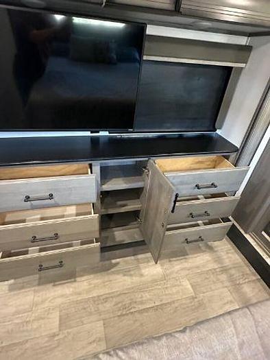 Used 2022 Keystone Montana 3781RL