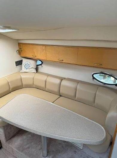 Used 2000 Larson Cabrio 330