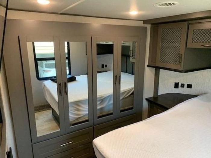 Used 2021 Grand Design Momentum M-Class 351M