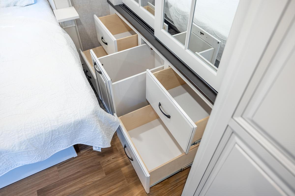 Used 2024 Jayco North Point 390CKDS Fifth Wheel