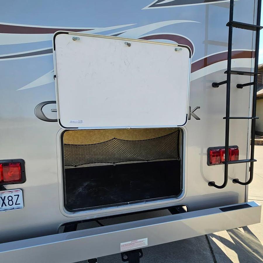 Used 2011 Jayco Greyhawk