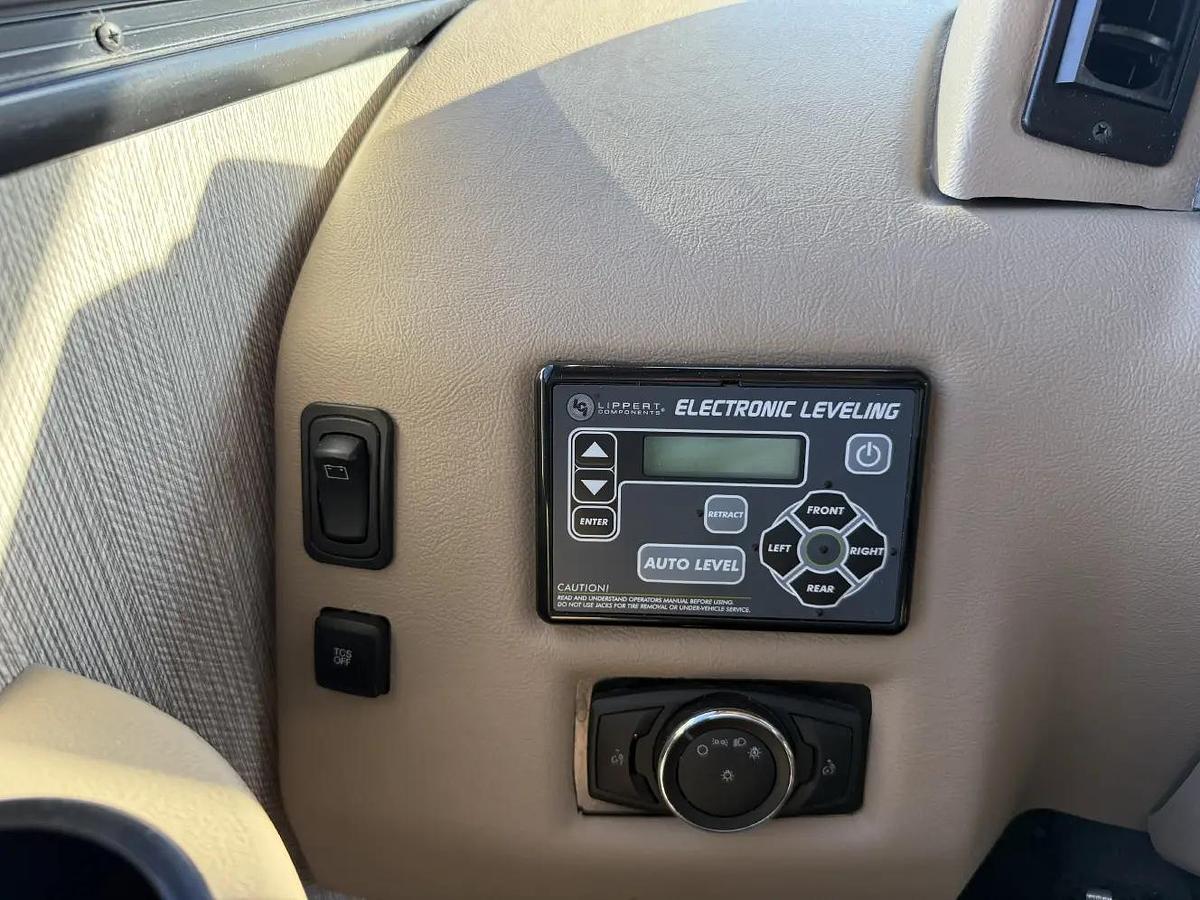 Used 2021 Winnebago Adventurer 30T Class A Motorhome