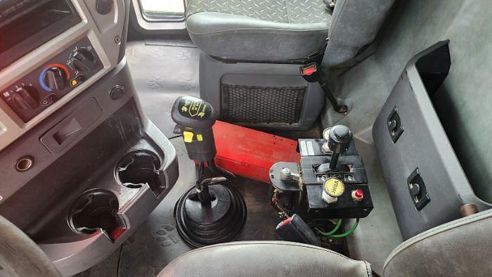 Used 2014 Mack GRANITE GU713