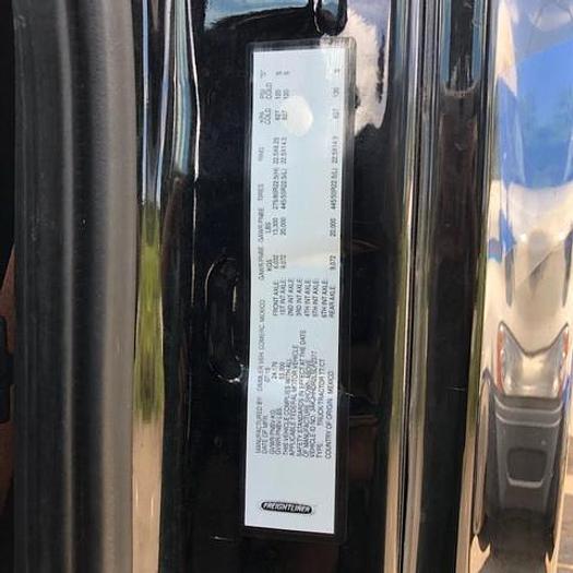 Used 2020 Freightliner Cascadia