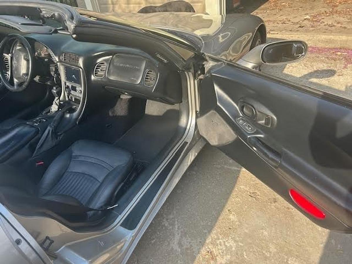 Used 2002 Chevrolet Corvette Convertible