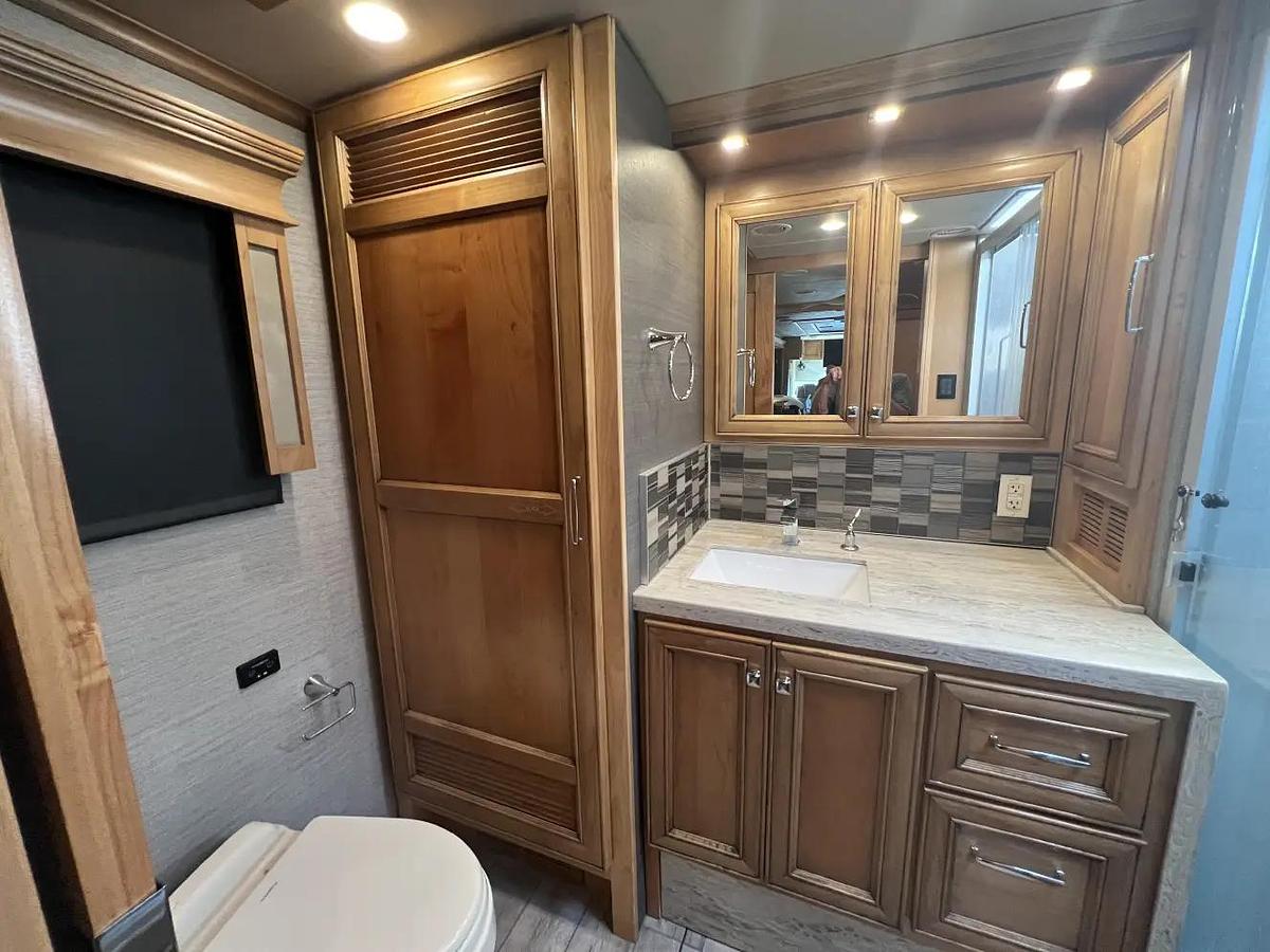 Used 2020 Tiffin Phaeton 37BH