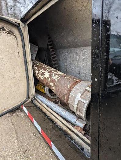 Used 1998 INTERNATIONAL 9400 with Mulch Blower