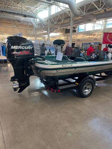 Used 2002 Bumblebee 290 Pro Powerboat