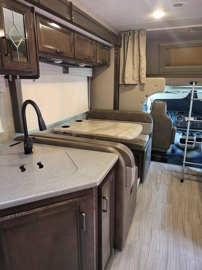 Used 2020 Thor Motor Coach Quantum Lf31