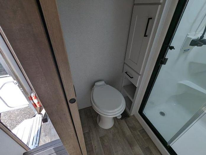 Used 2022 Keystone Arcadia 3660RL