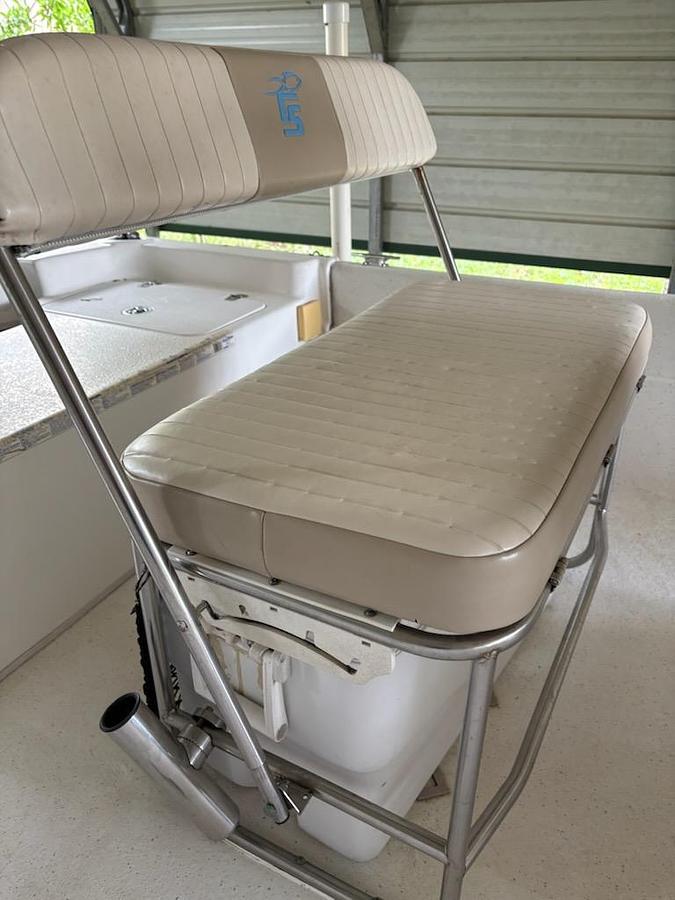 Used 2012 Carolina Skiff Jvx18