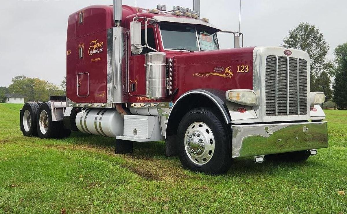 Used 2008 Peterbilt 389