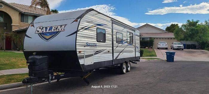 Used 2017 Forest River Salem T26TBUD 26ft Travel Trailer