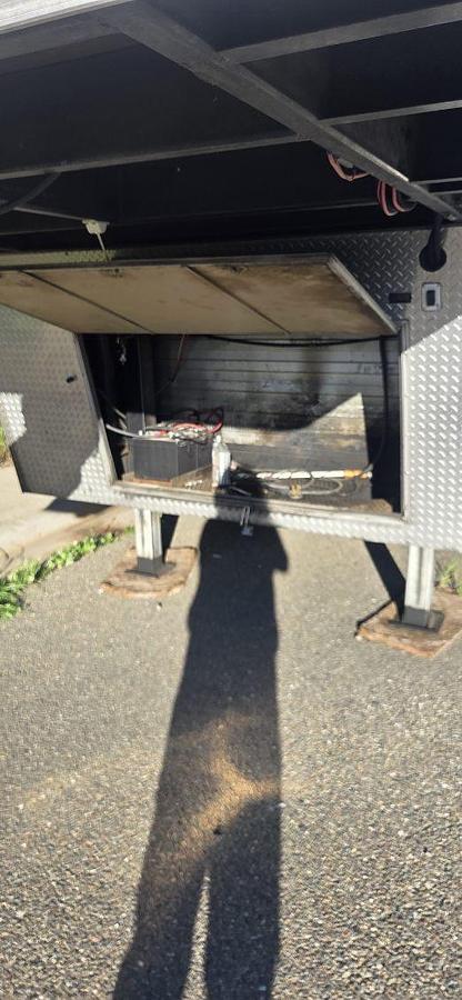 Used 2006 Forest River Full Living Toy Hauler