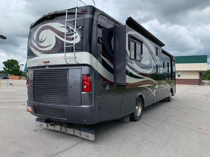 Used 2011 Monaco KNIGHT 40PBT