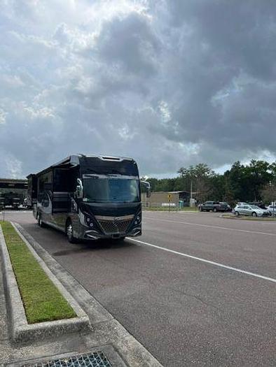 Used 2023 American Coach American Dream 45D