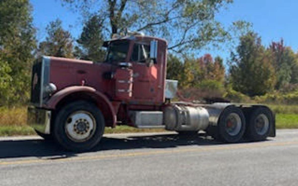 Used 1985 Peterbilt 359