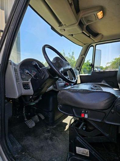 Used 2012 INTERNATIONAL DURASTAR 4300