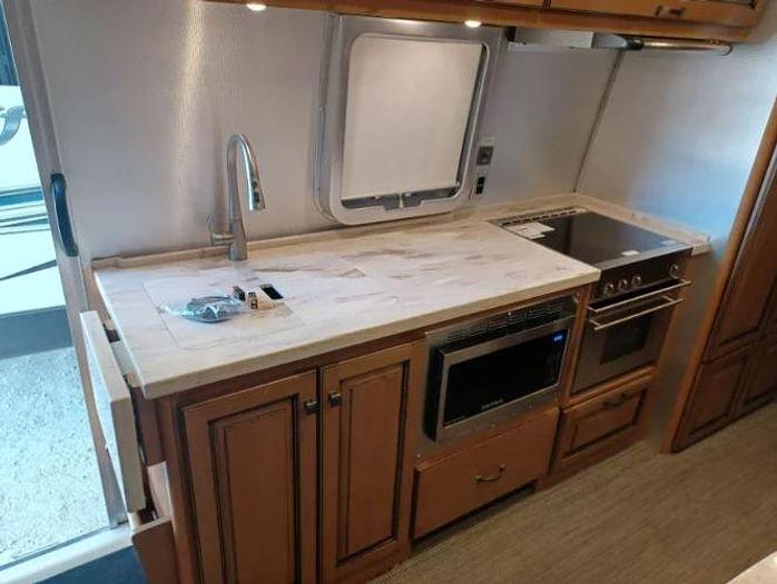 Used 2020 Airstream Classic 30RBT