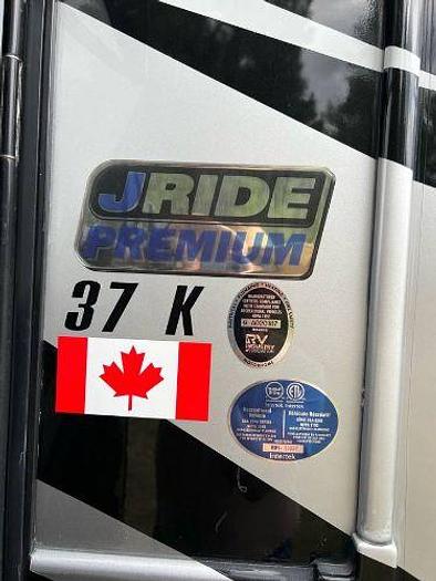 Used 2022 Jayco Seneca 37K