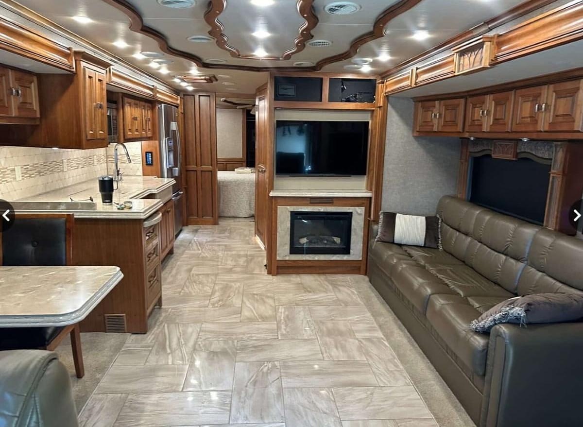 Used 2017 Tiffin Allegro Bus 40AP Class A Motorhome