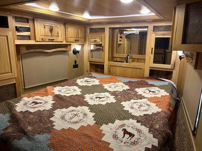 Used 2017 Lakota Bighorn LQ With 23' SW