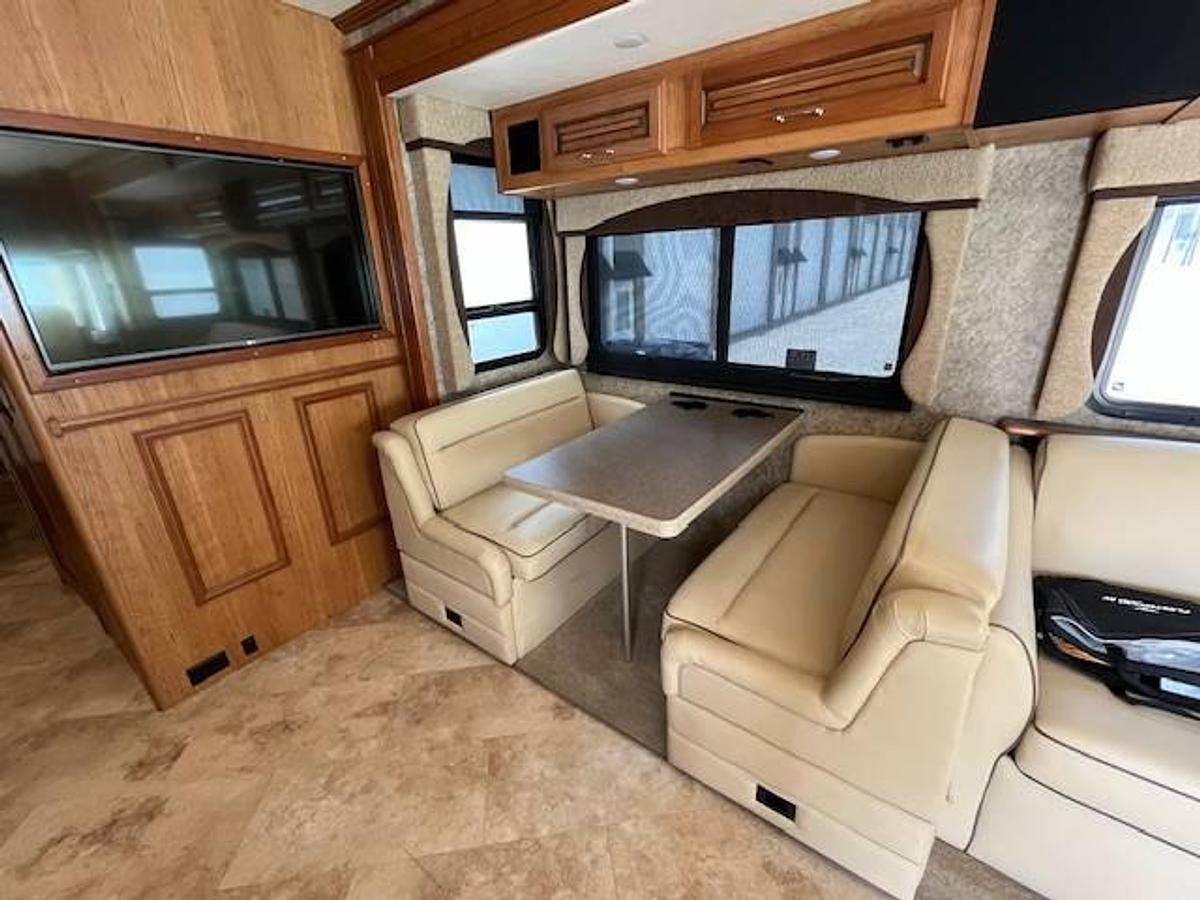 Used 2016 Fleetwood Southwind 32VS Class A Motorhome