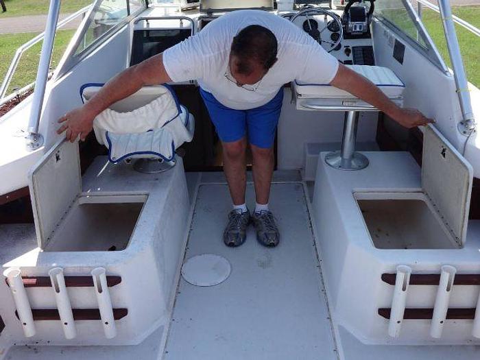 Used 1984 Tiara 25ft Boat