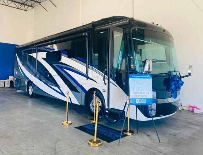 Used 2021 Entegra Reatta 37k