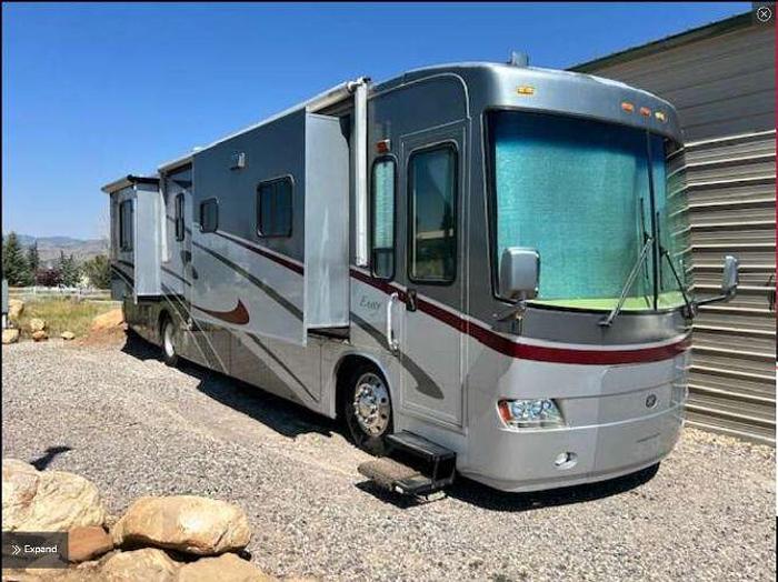 Used 2004 Travel Supreme Envoy 40DS04