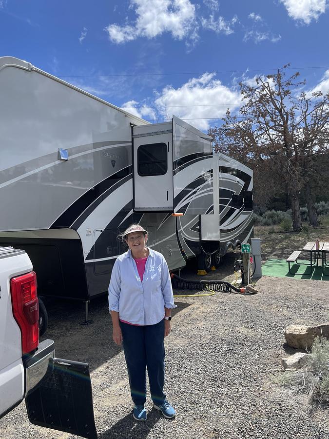 Used 2022 Vanleigh Beacon 390GBB