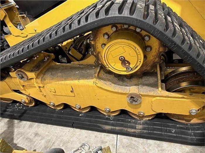 Used 2021 CATERPILLAR 289 D3