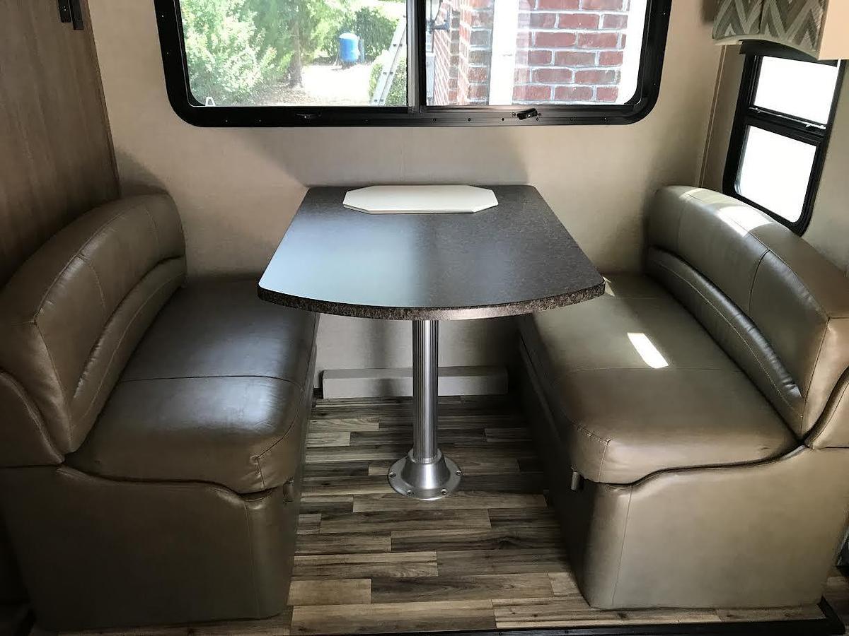 Used 2017 Dynamax Isata 3 Series 24FW Class C Motorhome